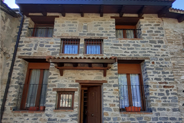 Casa Arangol